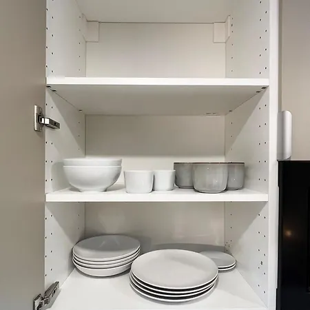 Noir & Gold * براتسيلافا